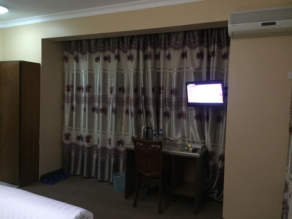 New Yuetan Hotel 达累斯萨拉姆 外观 照片