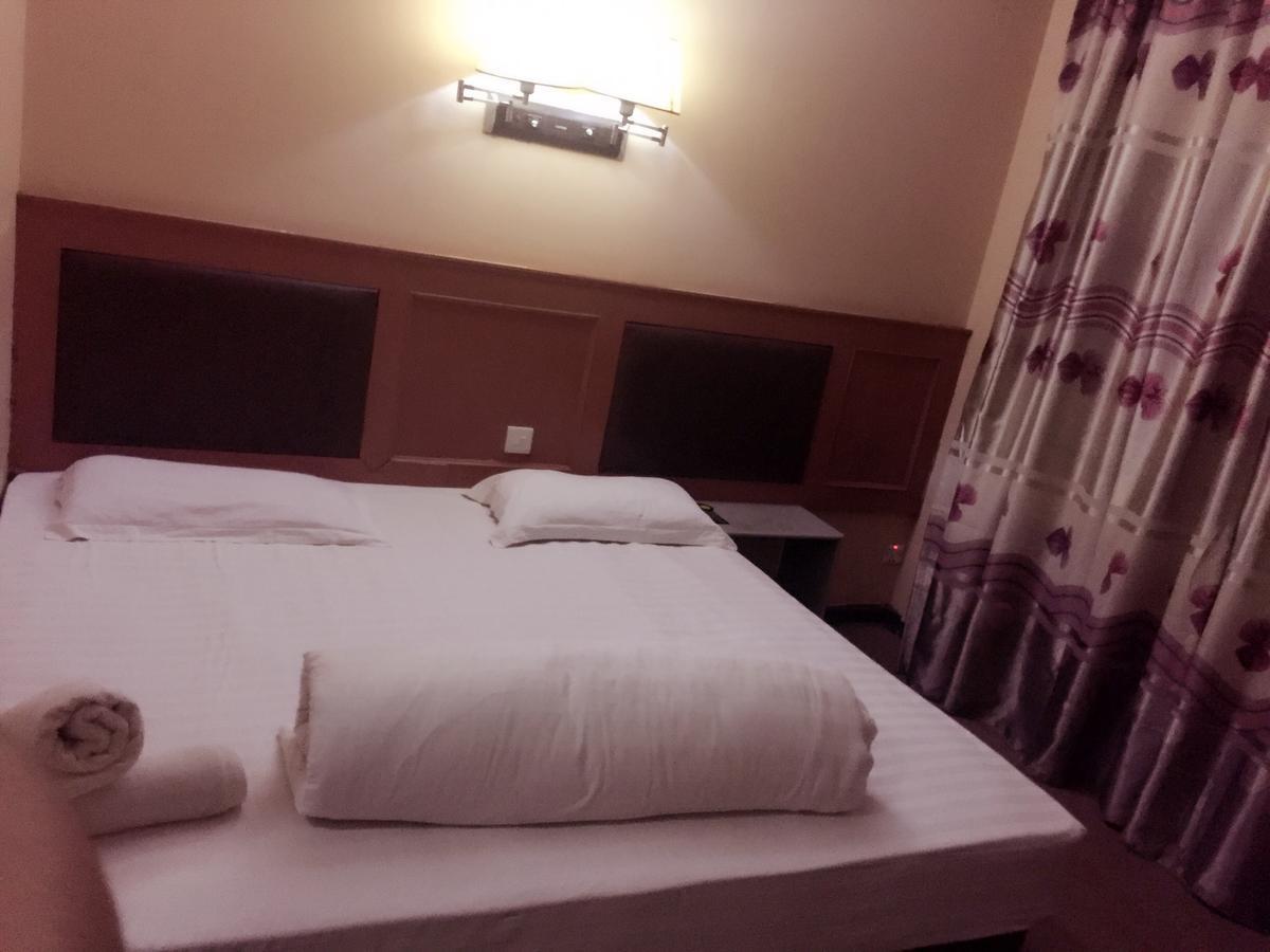 New Yuetan Hotel 达累斯萨拉姆 外观 照片