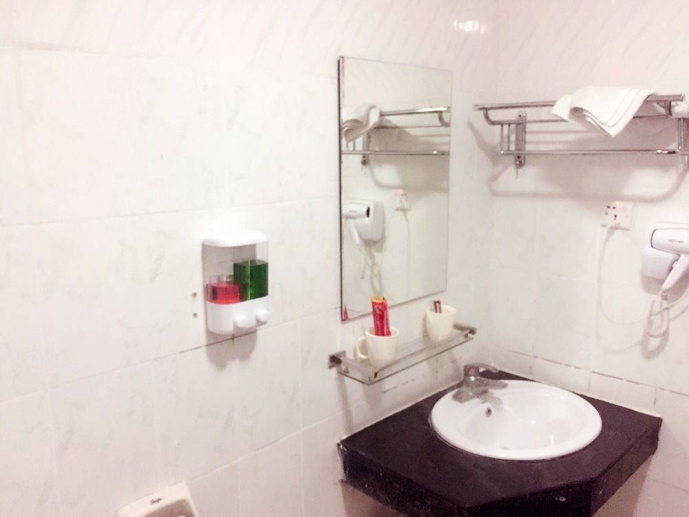 New Yuetan Hotel 达累斯萨拉姆 外观 照片